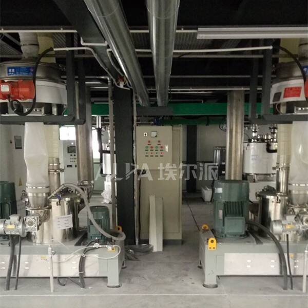 江蘇某材料科技公司 購買常規(guī)三元CSM510超微粉碎機(jī)